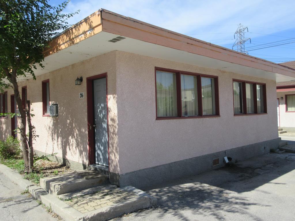 The Capri Motel Winnipeg Bagian luar foto