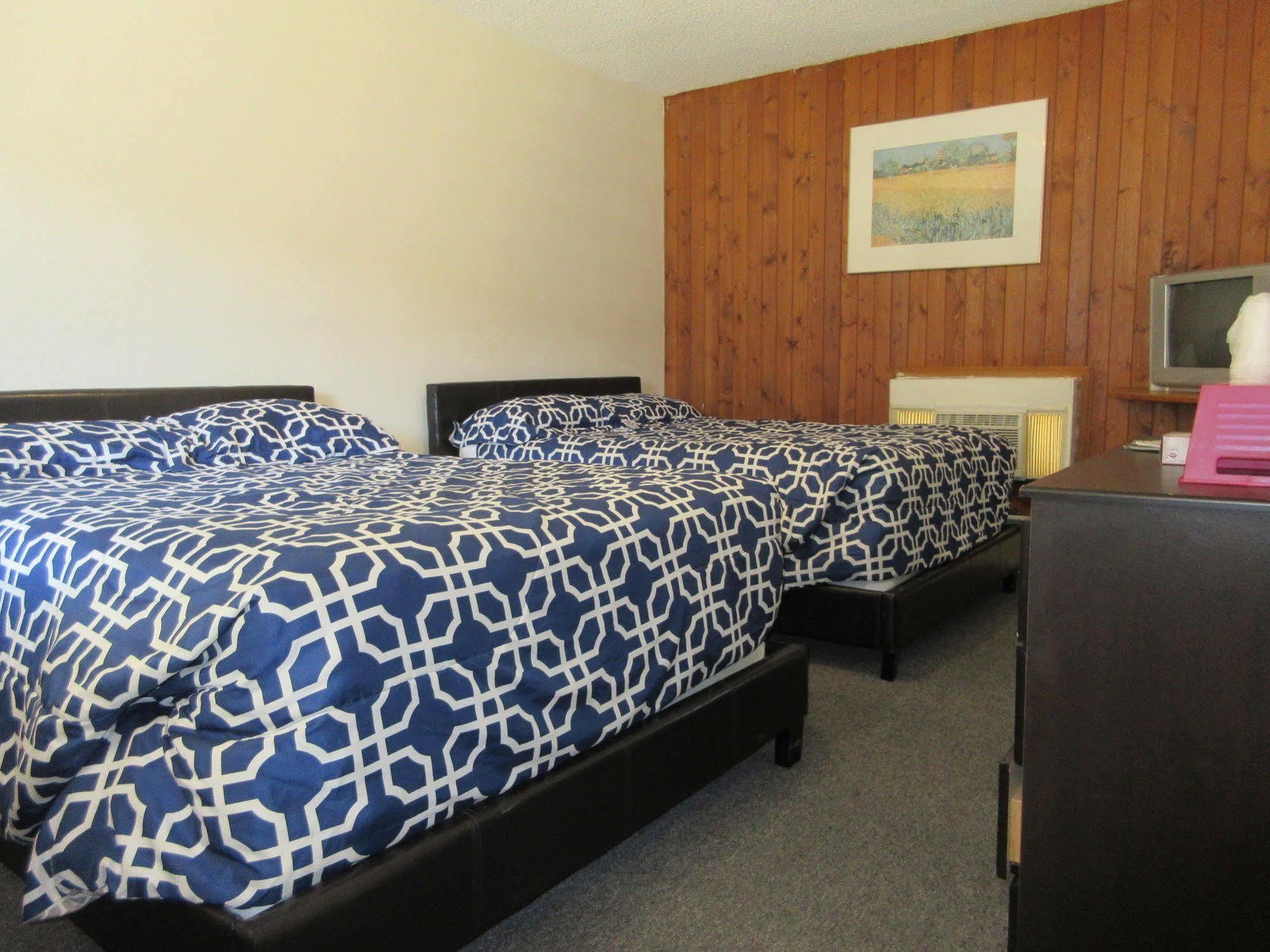The Capri Motel Winnipeg Bagian luar foto